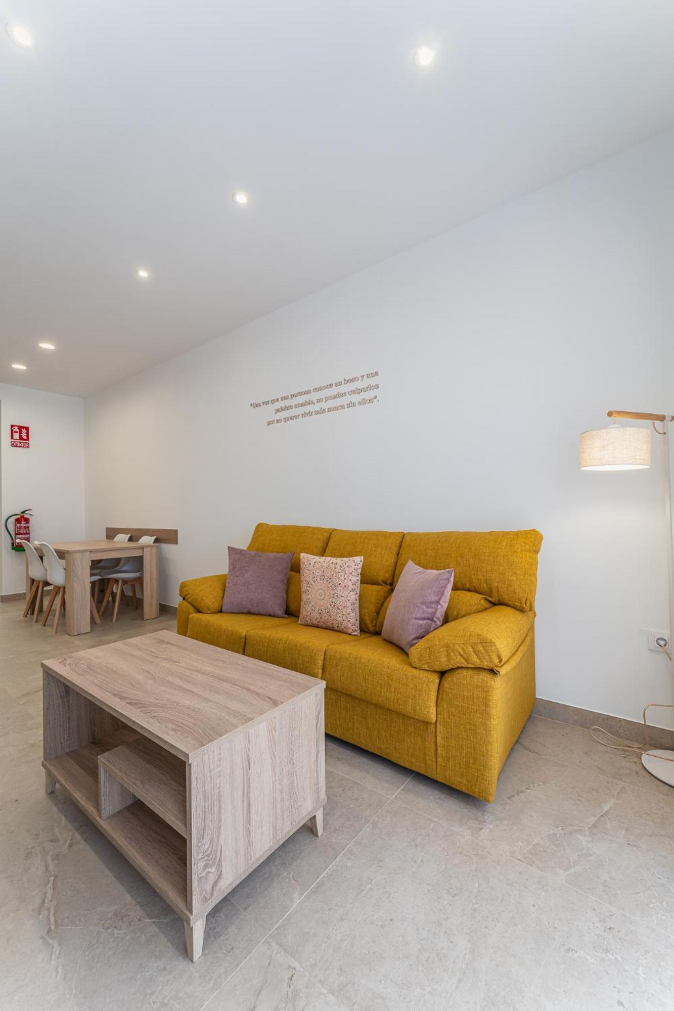 Cmdreams Platinium- Apartamentos Turisticos En El Centro De Mérida Exteriör bild