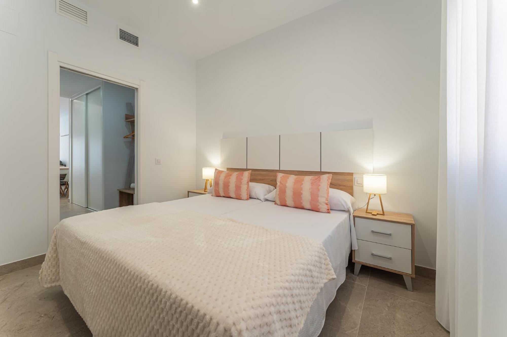 Cmdreams Platinium- Apartamentos Turisticos En El Centro De Mérida Exteriör bild